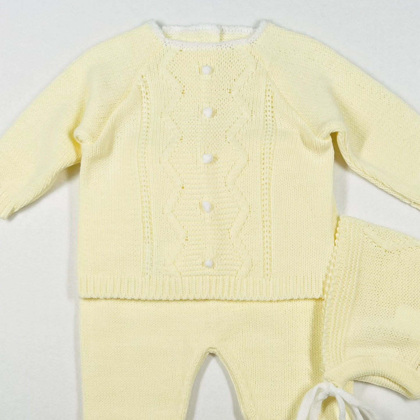 Newborn Baby Knit Outfit, ZigZag (Yellow)