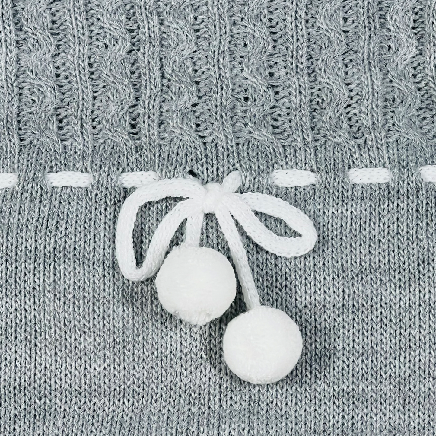Newborn Baby Knit Outfit, Pompoms (Gray)