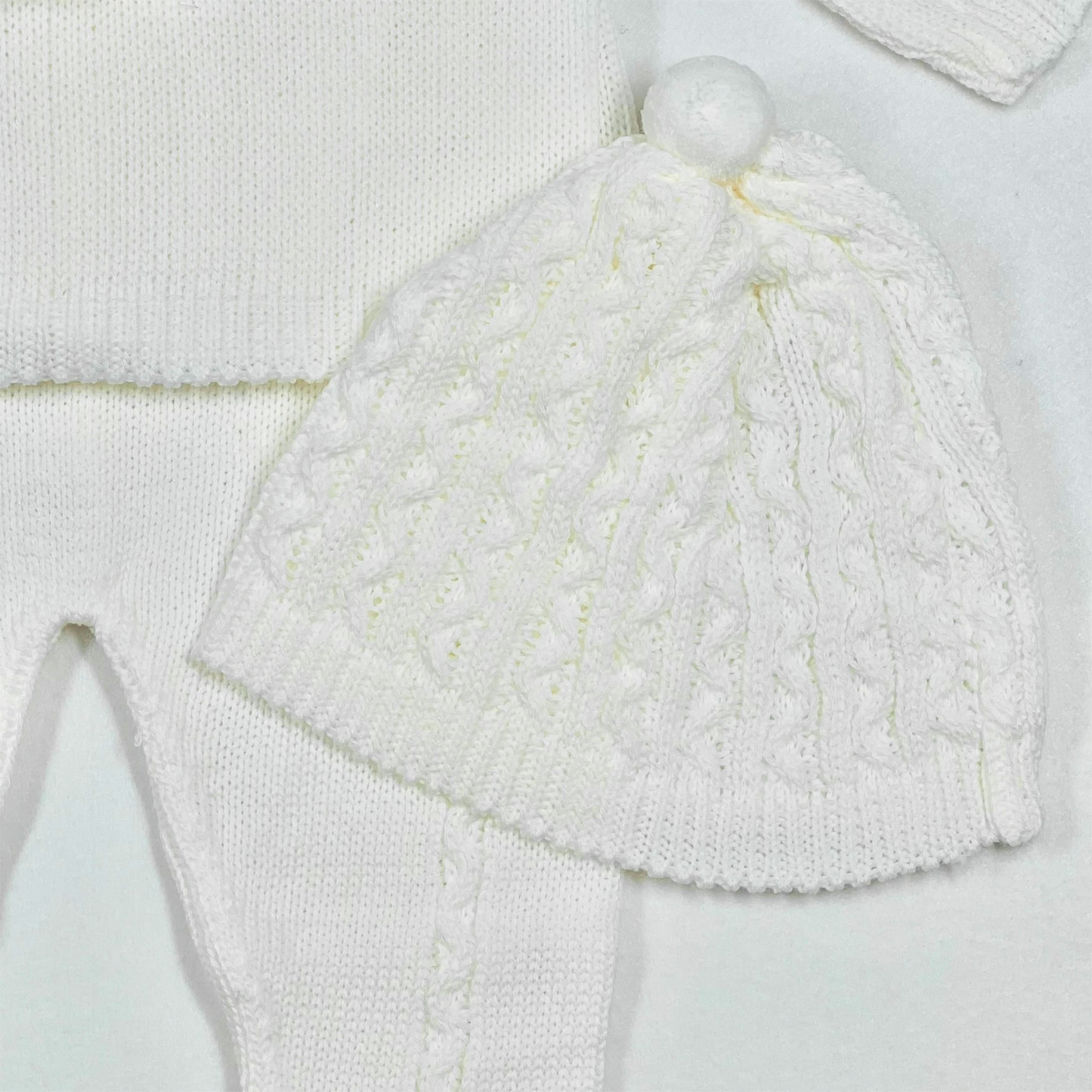 Newborn Baby Knit Outfit, Pompoms (Off-White)