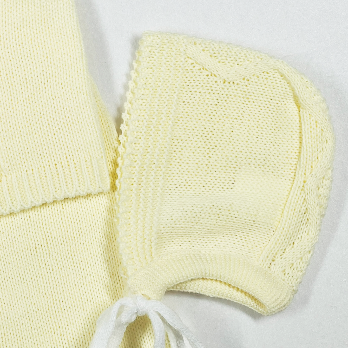 Newborn Baby Knit Outfit, ZigZag (Yellow)