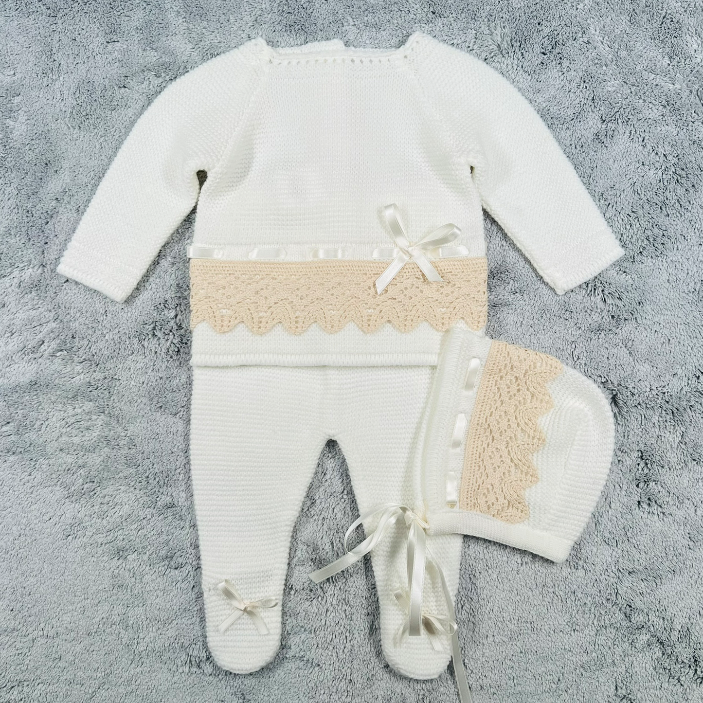 Newborn Baby Knit Outfit, Lace (Beige)
