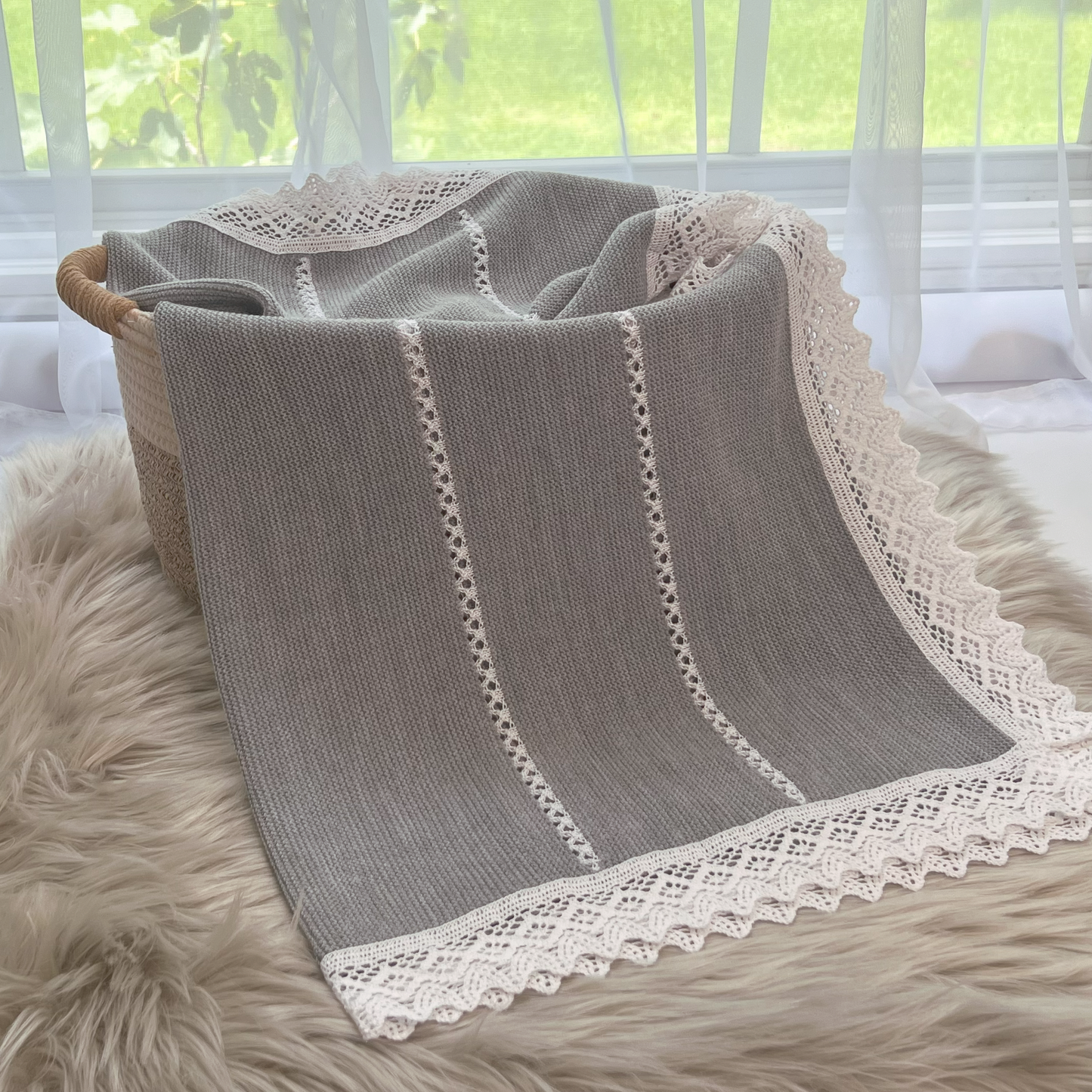 Newborn Baby Knit Blanket, Lace (Gray)