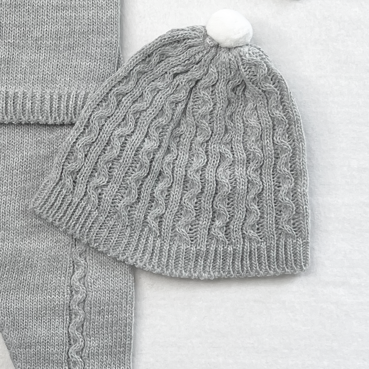 Pompoms Baby Knit Outfit (Gray)